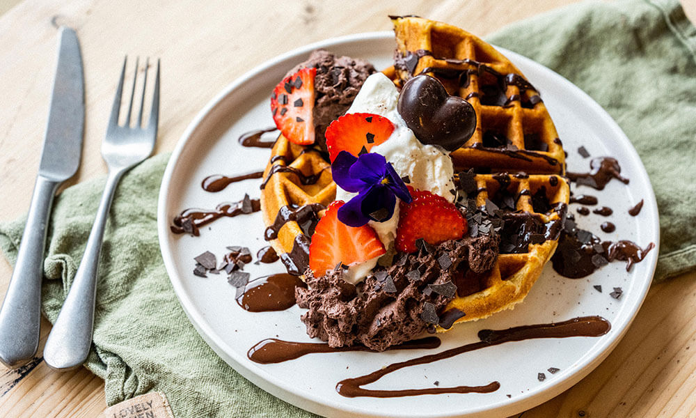 Choc_Waffle_Darts_Farm_Devon_1000x600